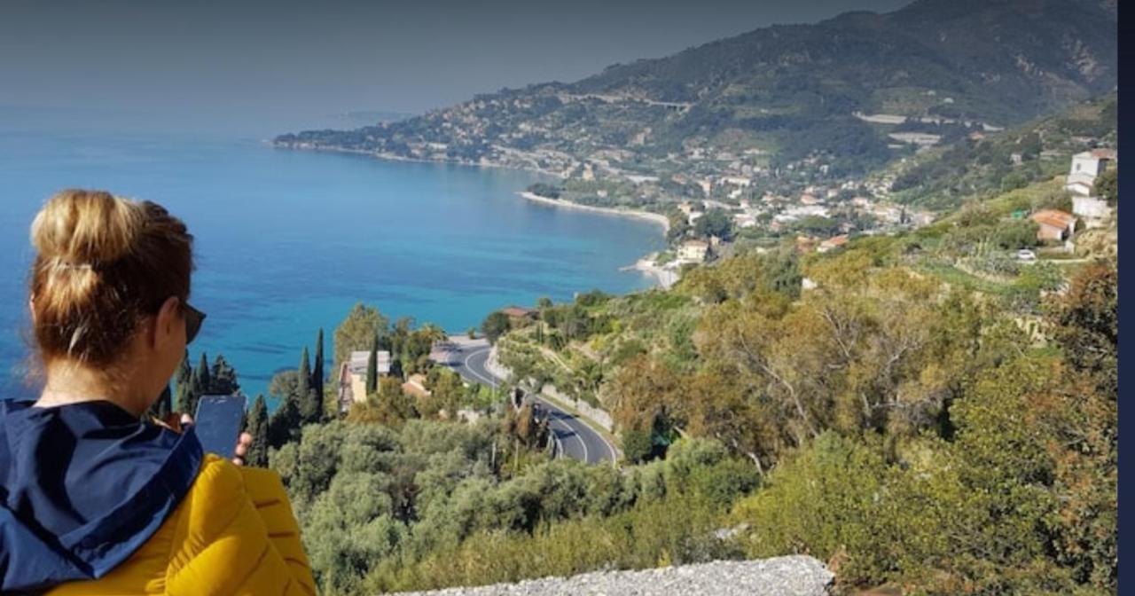 Romantic Casa Lorenzina Affittacamere Ventimiglia Exteriér fotografie